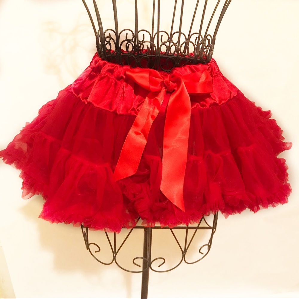Girls Red Tulle Pettiskirt Tutu